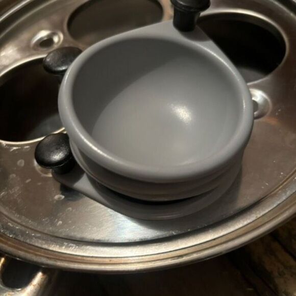 Le Gourmet Chef 18/10 Stainless Steel Egg Poacher Frying Pan With Lid - Picture 7 of 11